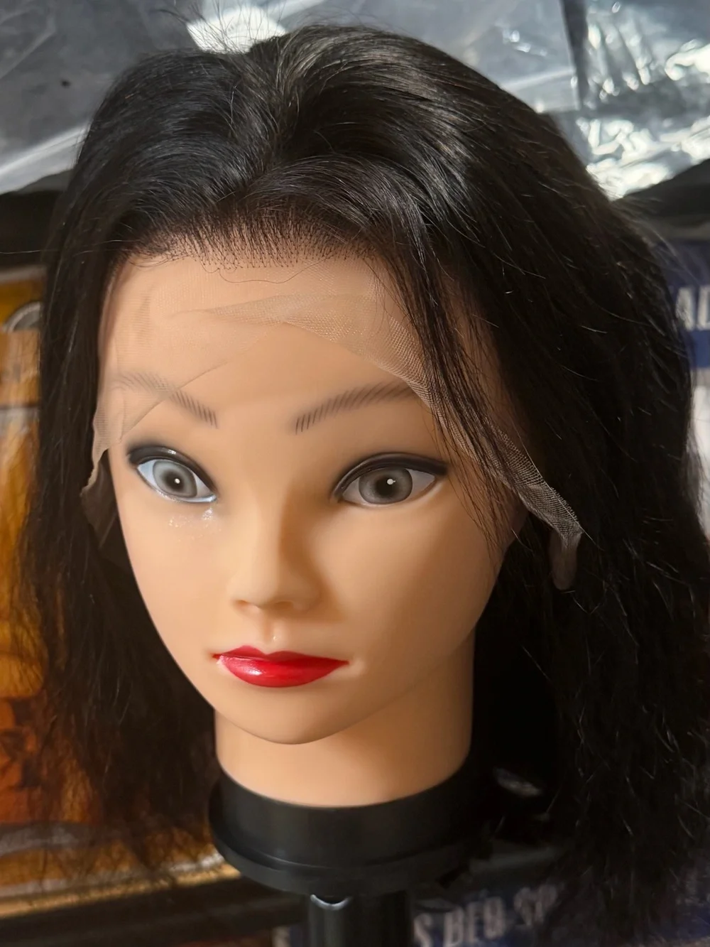 Short Straight Lace Front Wig in Natural Black - Sleek Everyday Style
